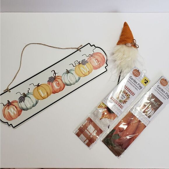 Lot of Autumn Decor - Picture 1 of 8